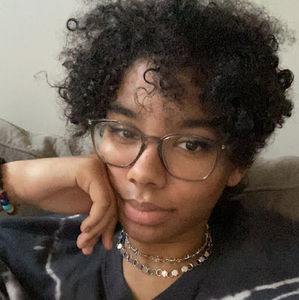 Meet your Posher, Amber